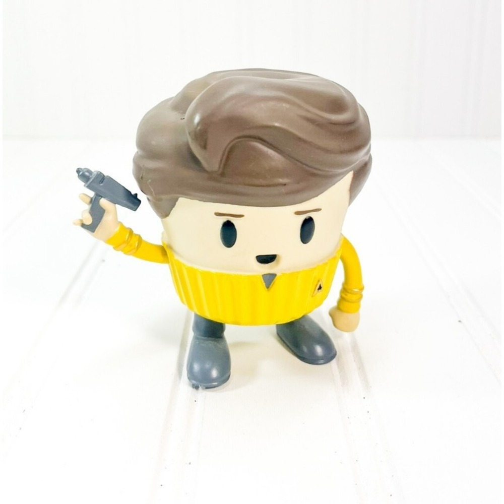 2016 FunEdibles Star Trek Captain Cup Kirk Vinyl Figure Cupcake